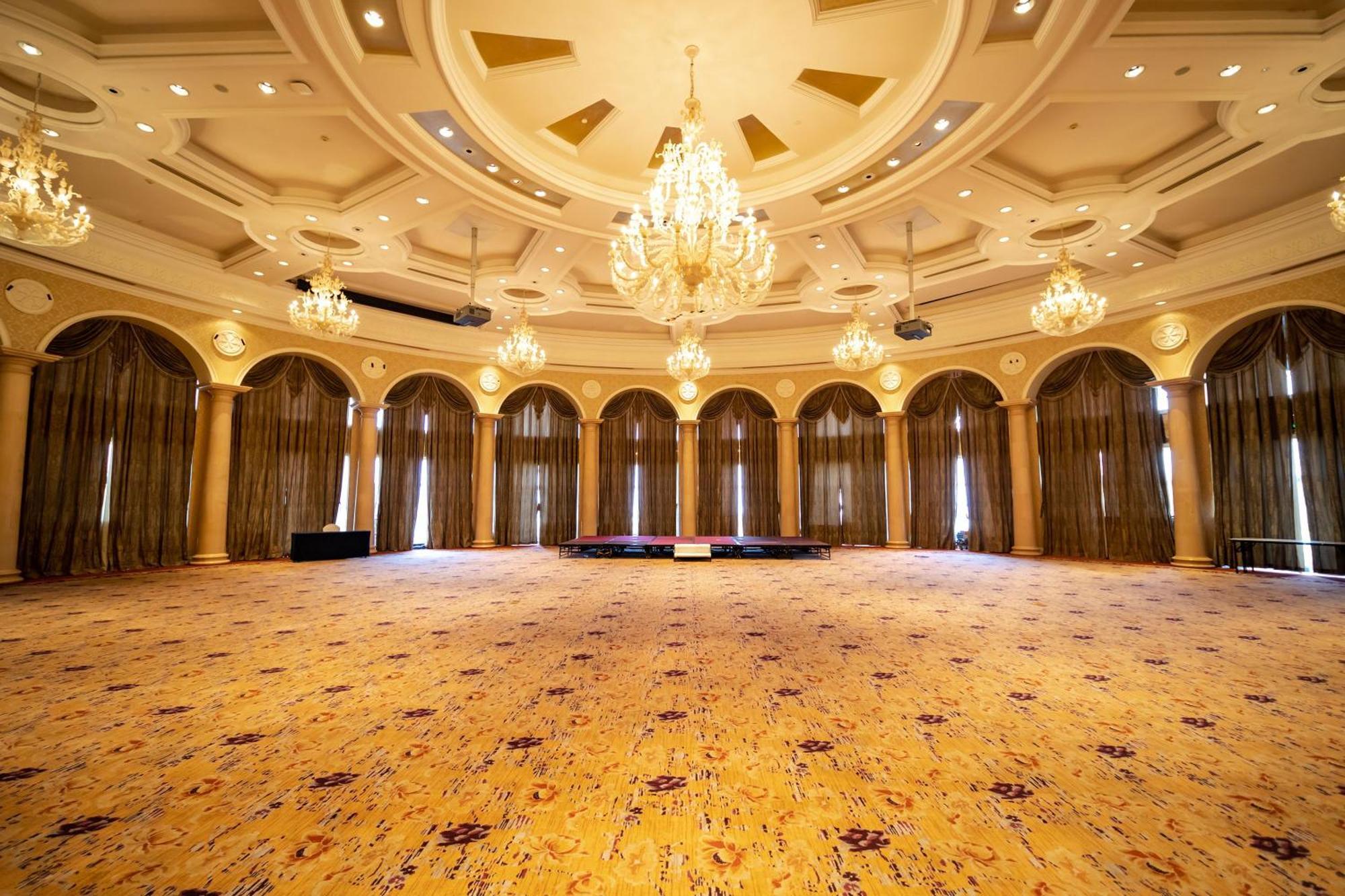 Crowne Plaza Ocean Spring Resort By Ihg Jimo Ngoại thất bức ảnh