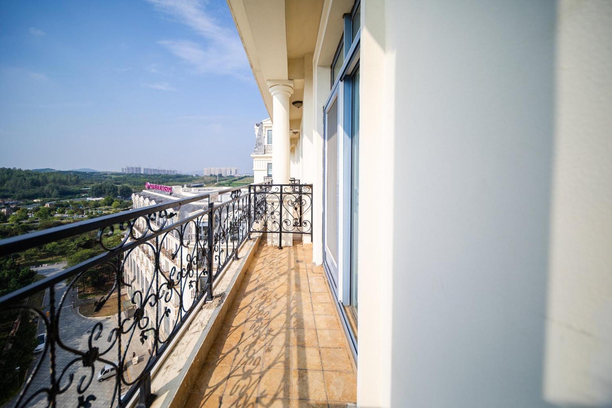 Crowne Plaza Ocean Spring Resort By Ihg Jimo Ngoại thất bức ảnh