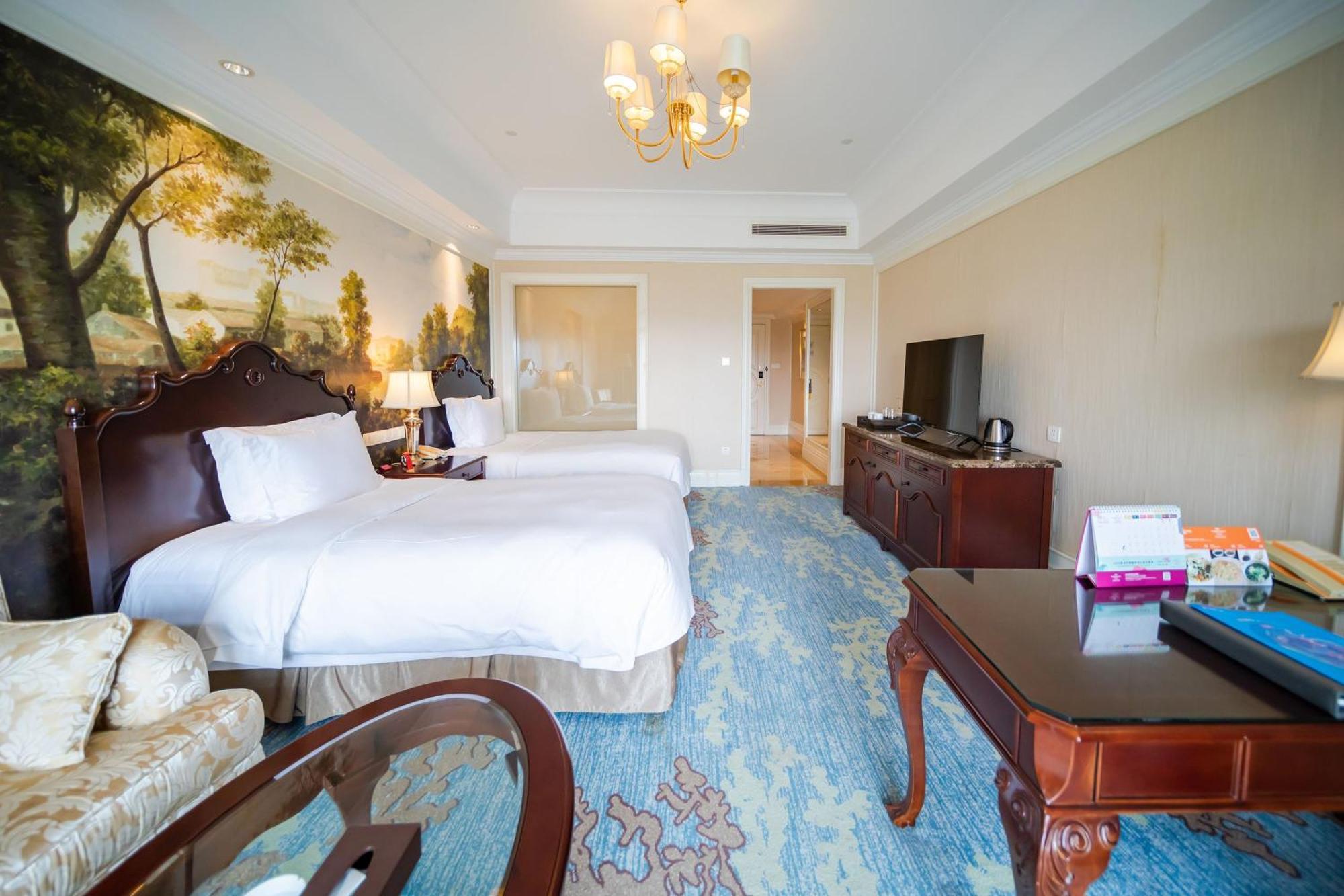Crowne Plaza Ocean Spring Resort By Ihg Jimo Ngoại thất bức ảnh
